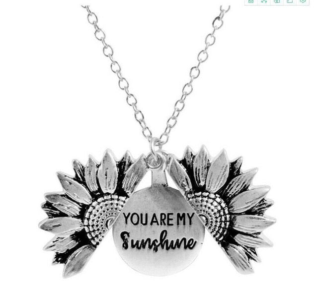 Fashionable Simple Sunflower Pendant