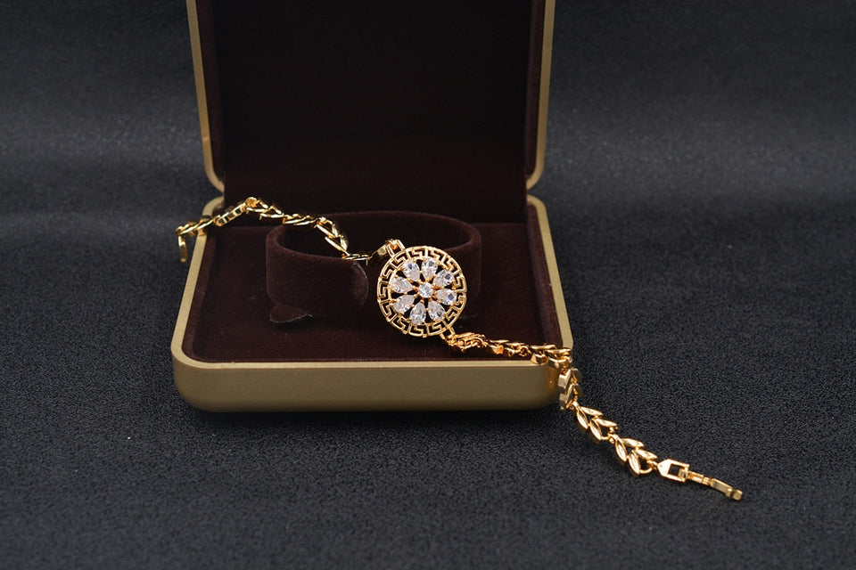 2020 No fading Elegant jewelry bracelet